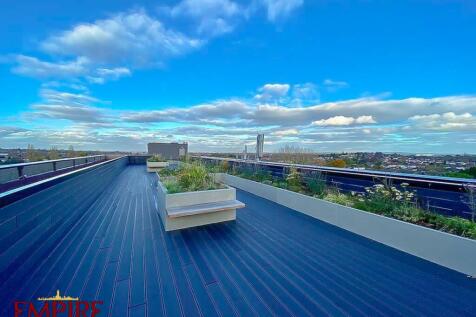 communal roof terrace