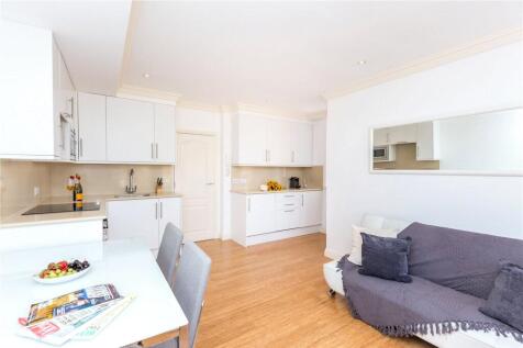 Kitchen/Reception