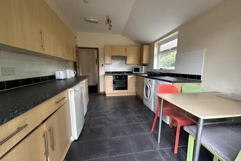 Kitchen (1)