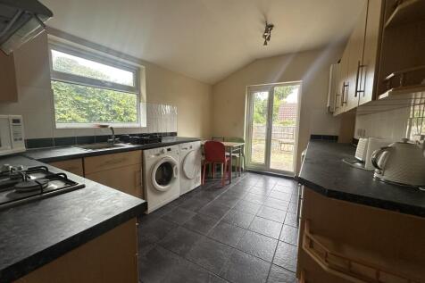Kitchen (2)