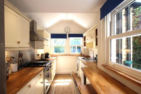 Kitchen .JPG