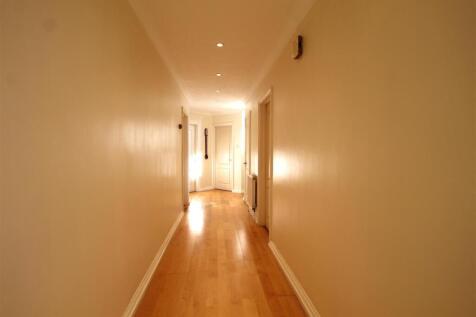 Niche Hall.JPG