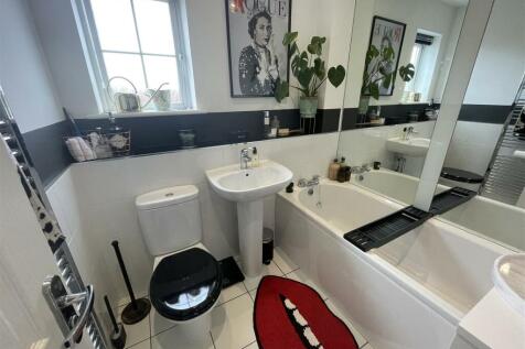 5 dovecote bathroom.jpg