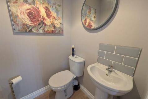 GROUND FLOOR WC