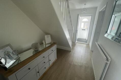 18 pelaw 1.jpg