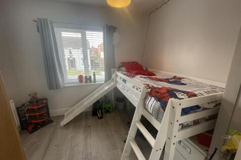 18 pelaw 13.jpg