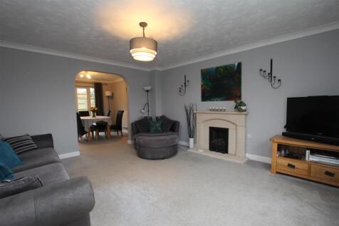 livingroom3.JPG