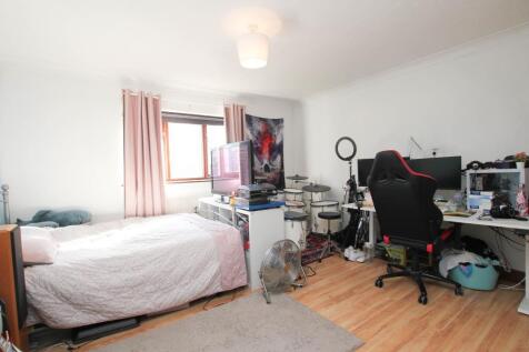 bed1.JPG