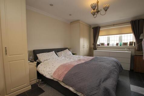 bed1.JPG