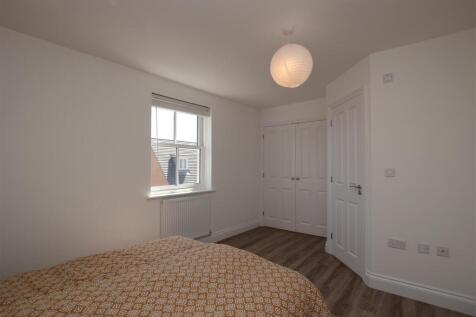 bedroom3.JPG