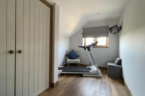 Bedroom 3.jpg