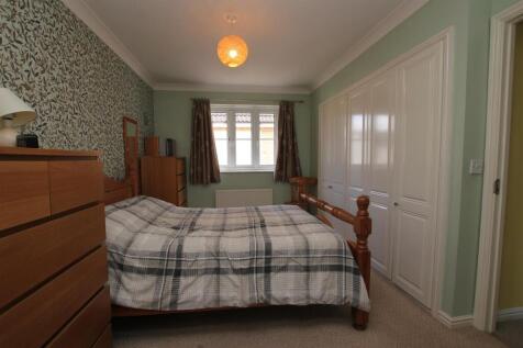 bed5.JPG