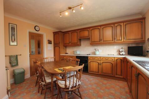 kitchen1.JPG