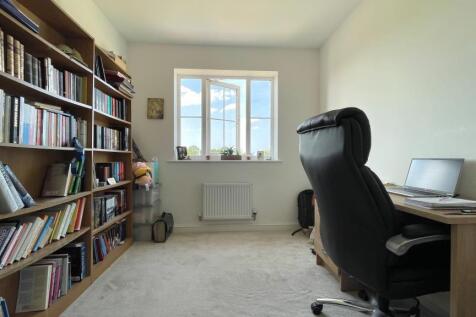 Bedroom 3.jpg