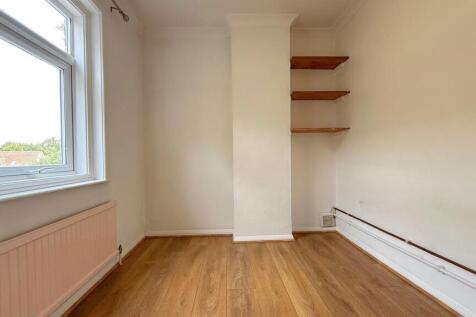 Bedroom 3.jpg