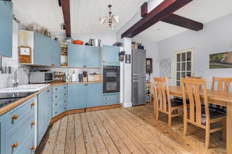 kitchen3.JPG