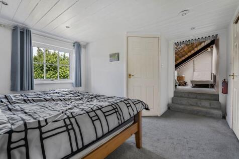 bed2.JPG