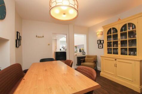 Diningroom2.JPG