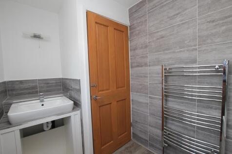 bath1.JPG