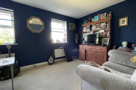 livingroom2.jpg