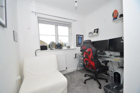 Bedroom 3.jpg