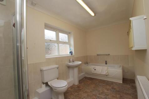 bathroom.JPG