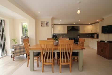 kitchen2.JPG
