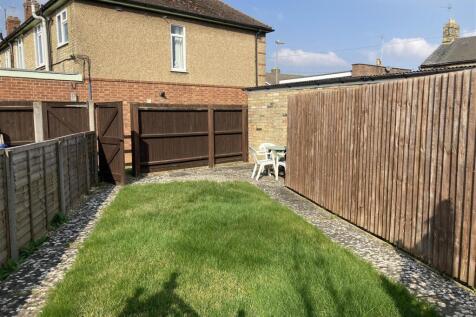 Garden of garage.jpg