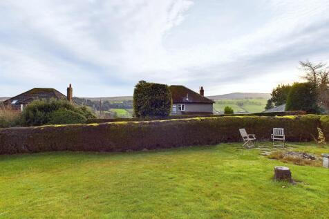 CAM04201G0-PR0039-STILL067