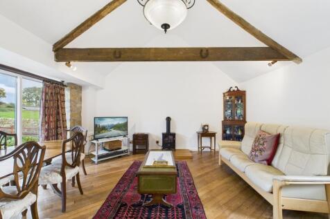 CAM04201G0-PR0110-STILL032