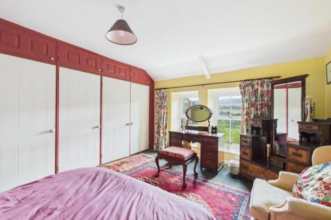 CAM04201G0-PR0110-STILL039