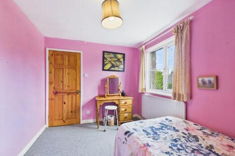 CAM04201G0-PR0110-STILL041