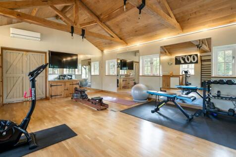 Cottage Gym/Entertaining Room