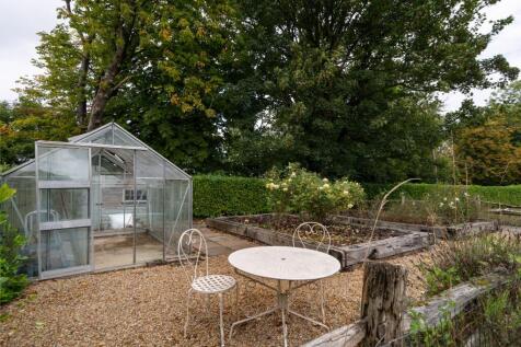 Cottage Garden