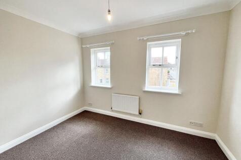 Double bedroom to the rear