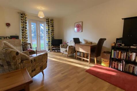 Living Room.jpg