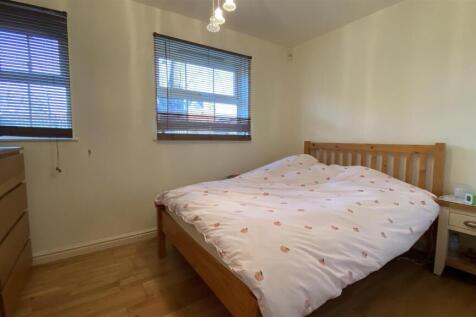 Bedroom One.jpg