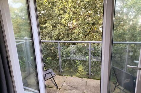 balcony.jpg