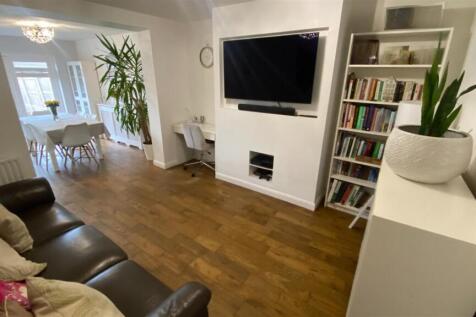 Dining Room.jpg
