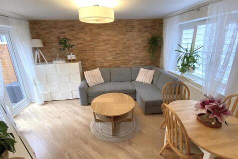 living room2.jpg