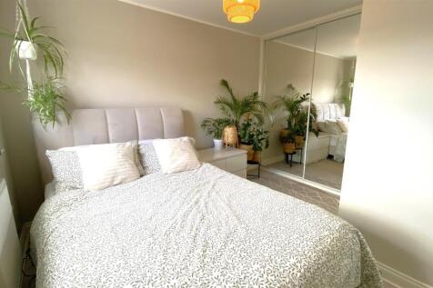 Bedroom one.jpg