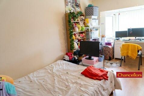 bedroom1