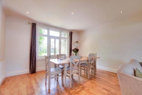 Lounge Dining Room