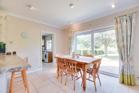 Fitted Kitchen Dining Room