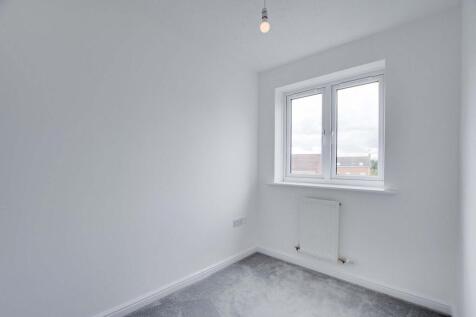 Bedroom Four (ideal child¿s bedroom/home office)