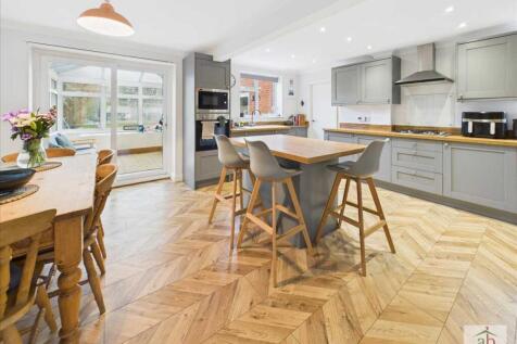 Kitchen/diner/Family