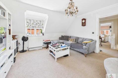 Bedroom/sitting room