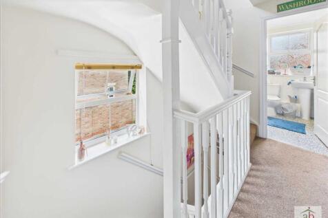 First floor landing