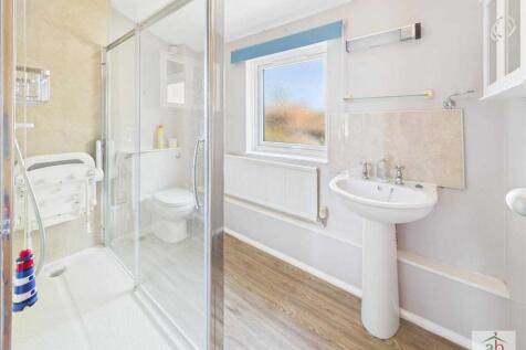 Bathroom/shower room