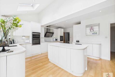 Kitchen/diner/Family